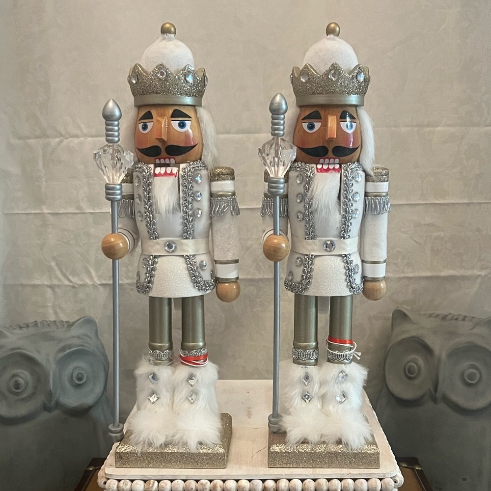 ⚡️Bella Lux Christmas Nutcracker Decor